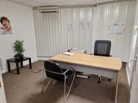 Aksis Epernay bureau.jpg