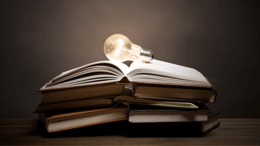 ampoule-pile-livres Guide éclairant pour tout savoir sur le bilan de compétences